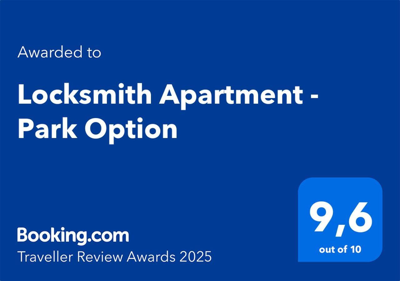 Locksmith Apartment - Park Option Séville Extérieur photo
